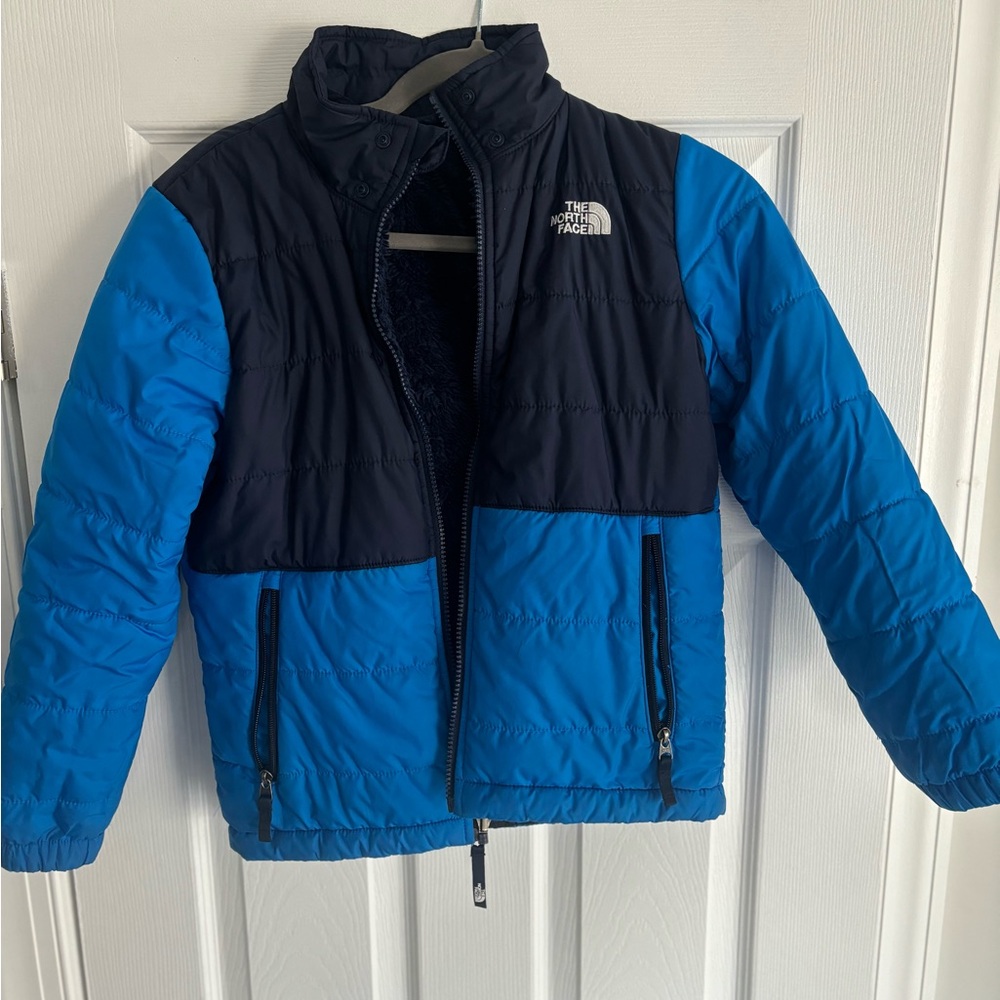 Boys North Face Jacket Size Medium (10-12)